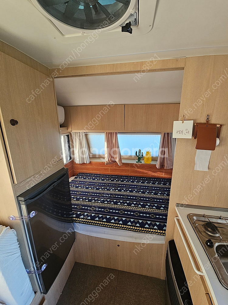 카라반 샐리 406 팝니다.--3